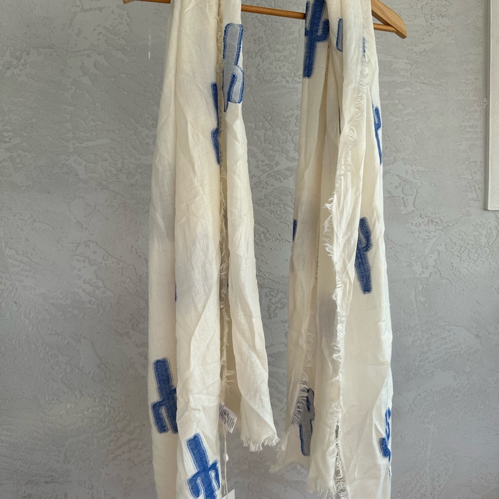 Mud Pie Cream Scarf with Blue Design